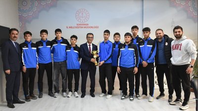 Karaman Okul Futsal Takımı Türkiye Finallerine Yükseldi