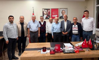 CHP Karaman İl Başkanlığında Vefa Buluşması: Eski İl Başkanları Bir Araya Geldi