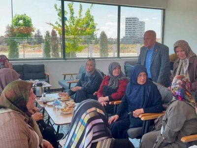 Karaman'da Öğrenciler Yararına Dayanışma Kahvaltısı Düzenlendi