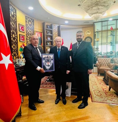 MHP Karaman Heyeti, Genel Başkan Bahçeli'ye Güneyyurt'taki Spor Kompleksi Projesini Sundu