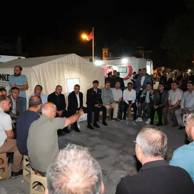 Karaman Valisi Çiçek, 15 Temmuz Demokrasi Nöbeti'ne Katıldı