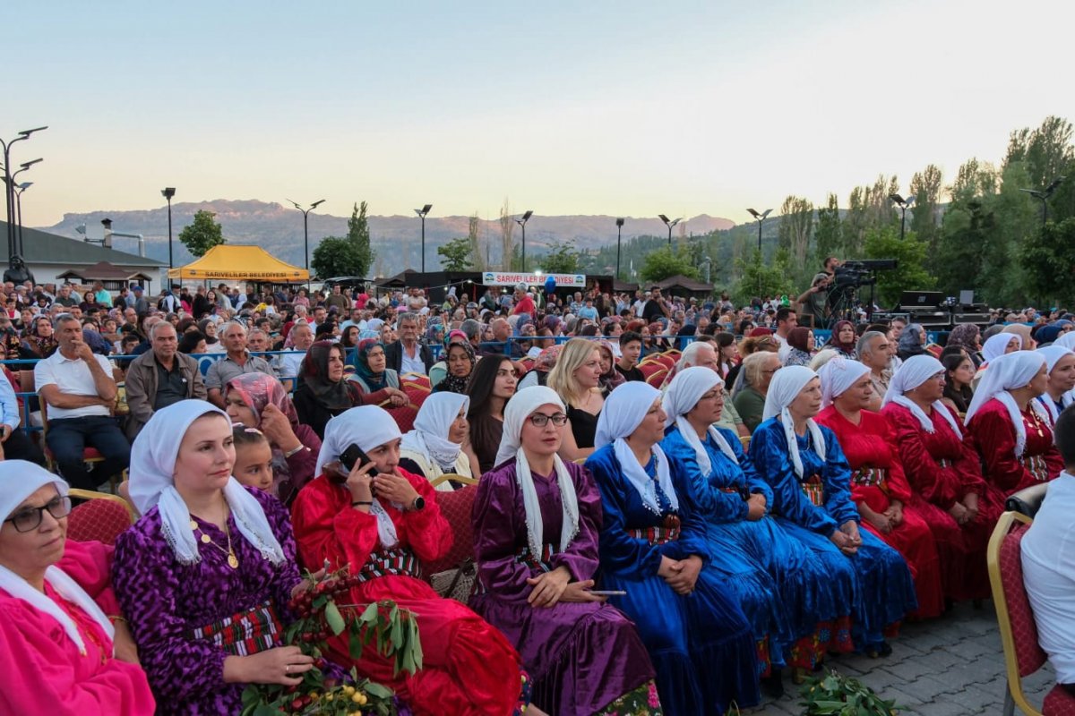Karaman Sarıveliler'de 15. Geleneksel Karacaoğlan Festivali Coşkuyla Kutlandı